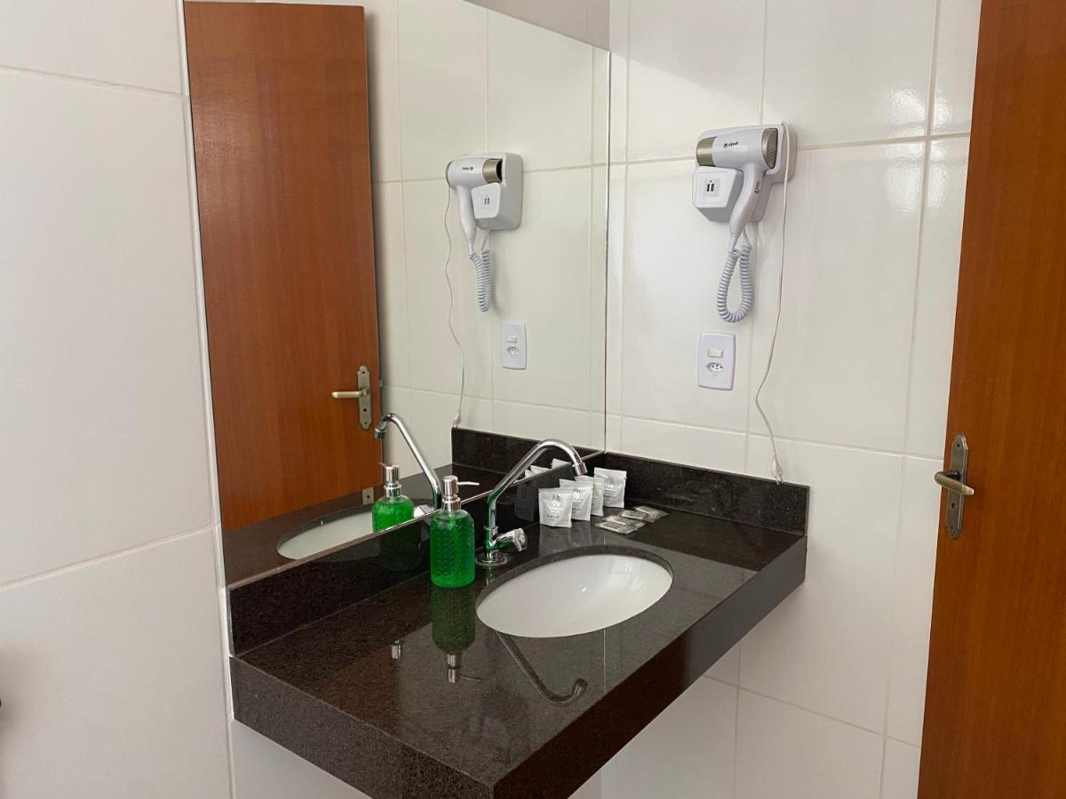 Pousada Dona Tereza Guape Exterior photo